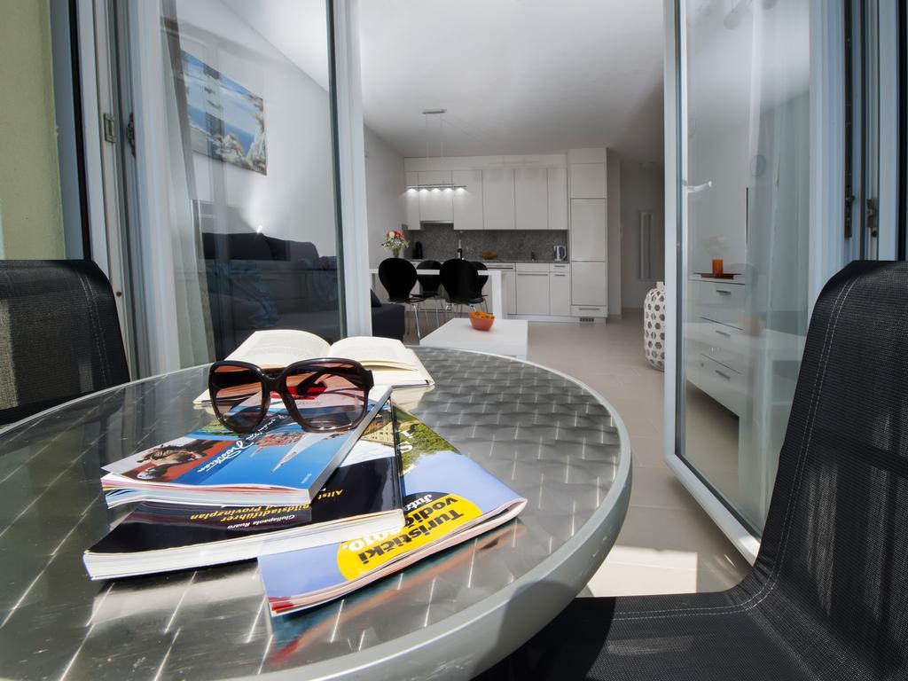 Apartments Anamar โรวีน ภายนอก รูปภาพ